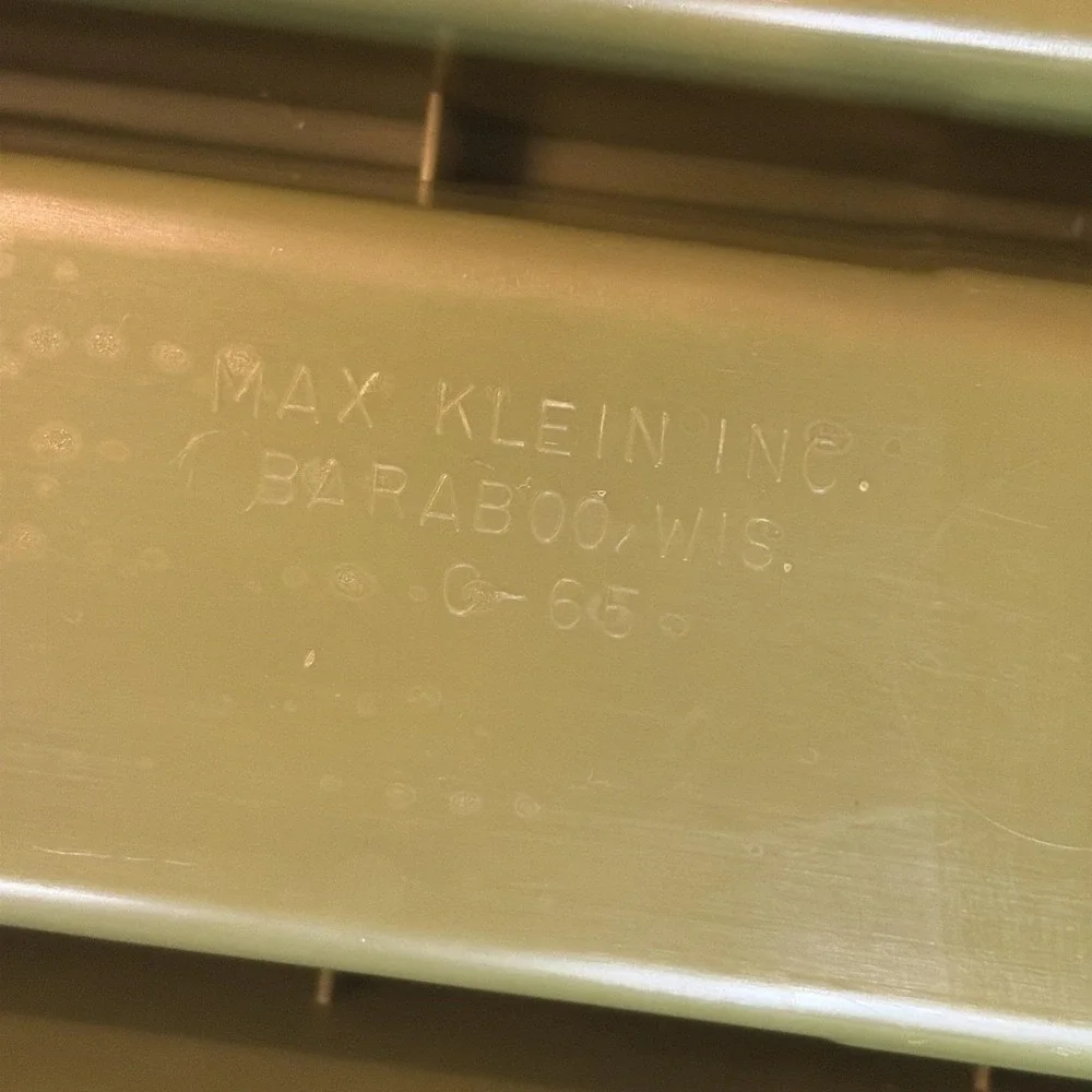 Max Klein Avocado Green plastic‎ cutlery tray, model C-65 MCM VTG Baraboo WI